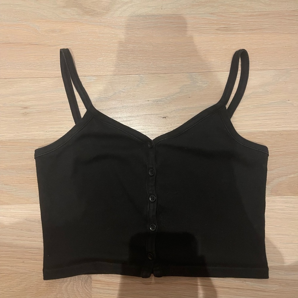 Brandy black button up tank